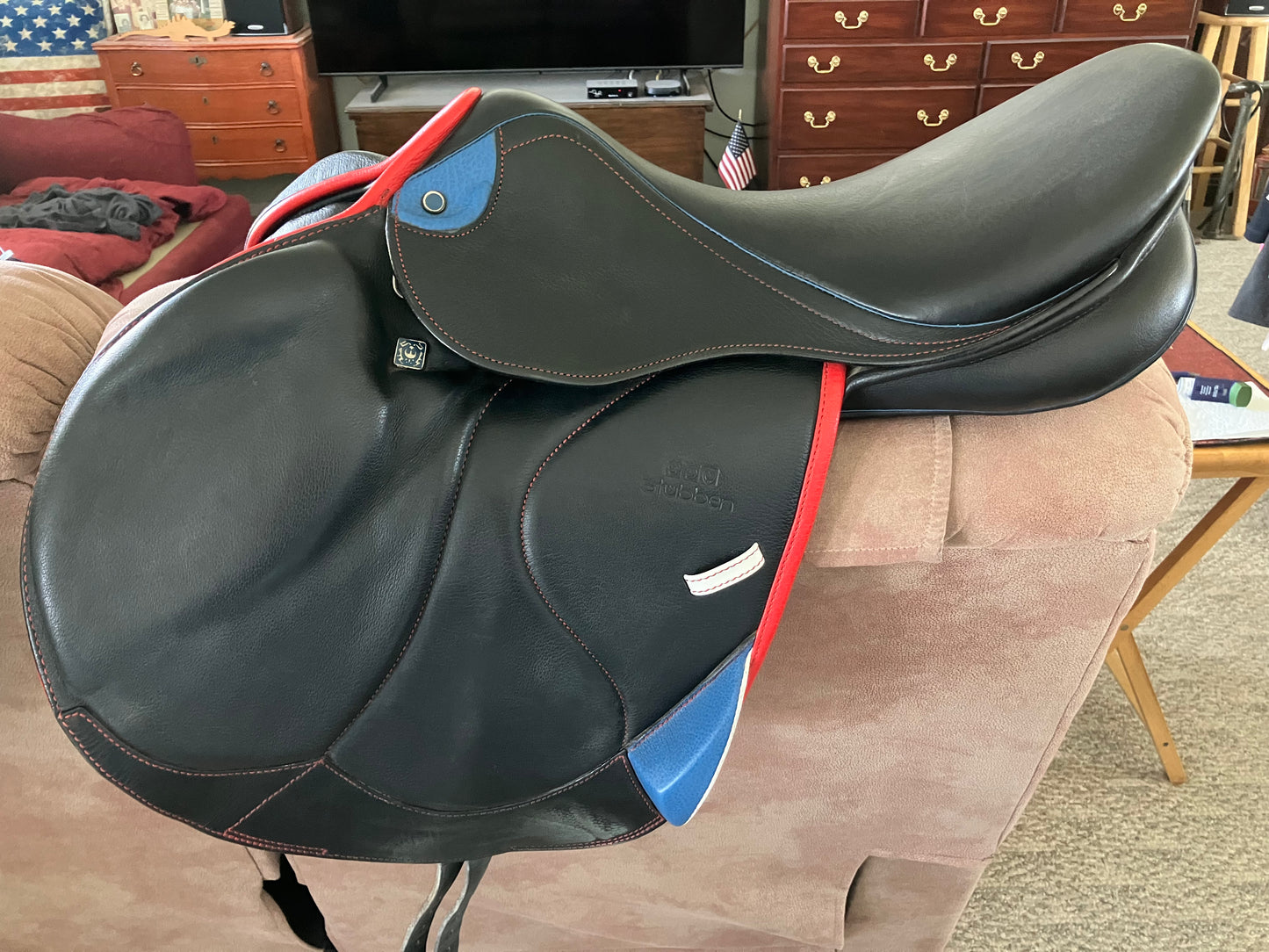 Saddle: Stubben Zaria Optimum De Lux